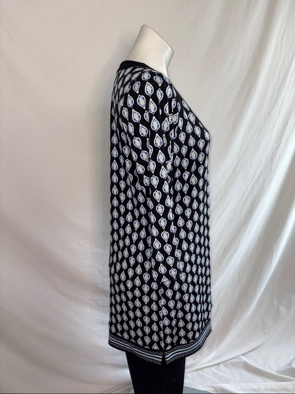 White House, Black market geometric print tunic.